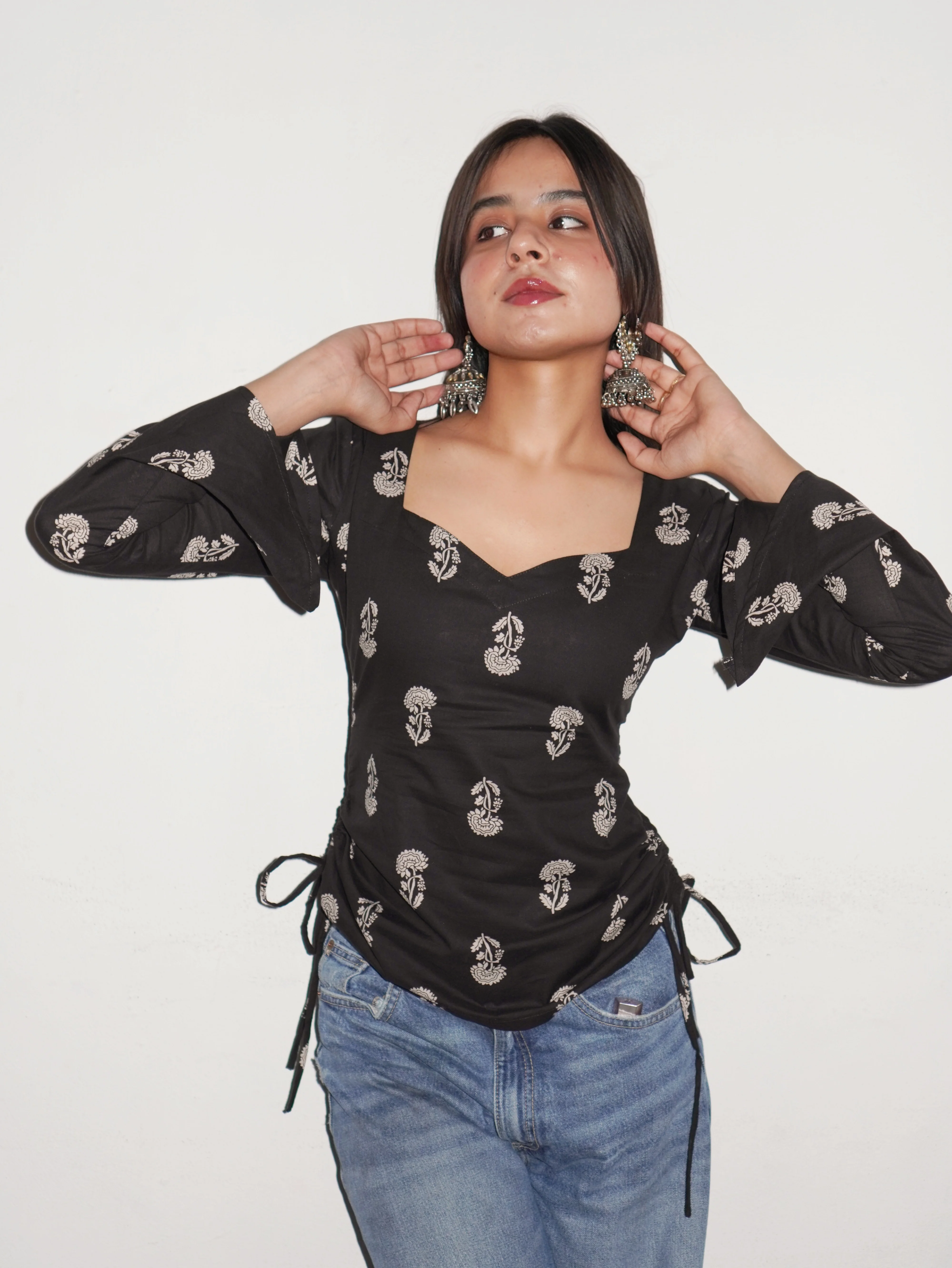 ZIVARA SIDE TIE TOP